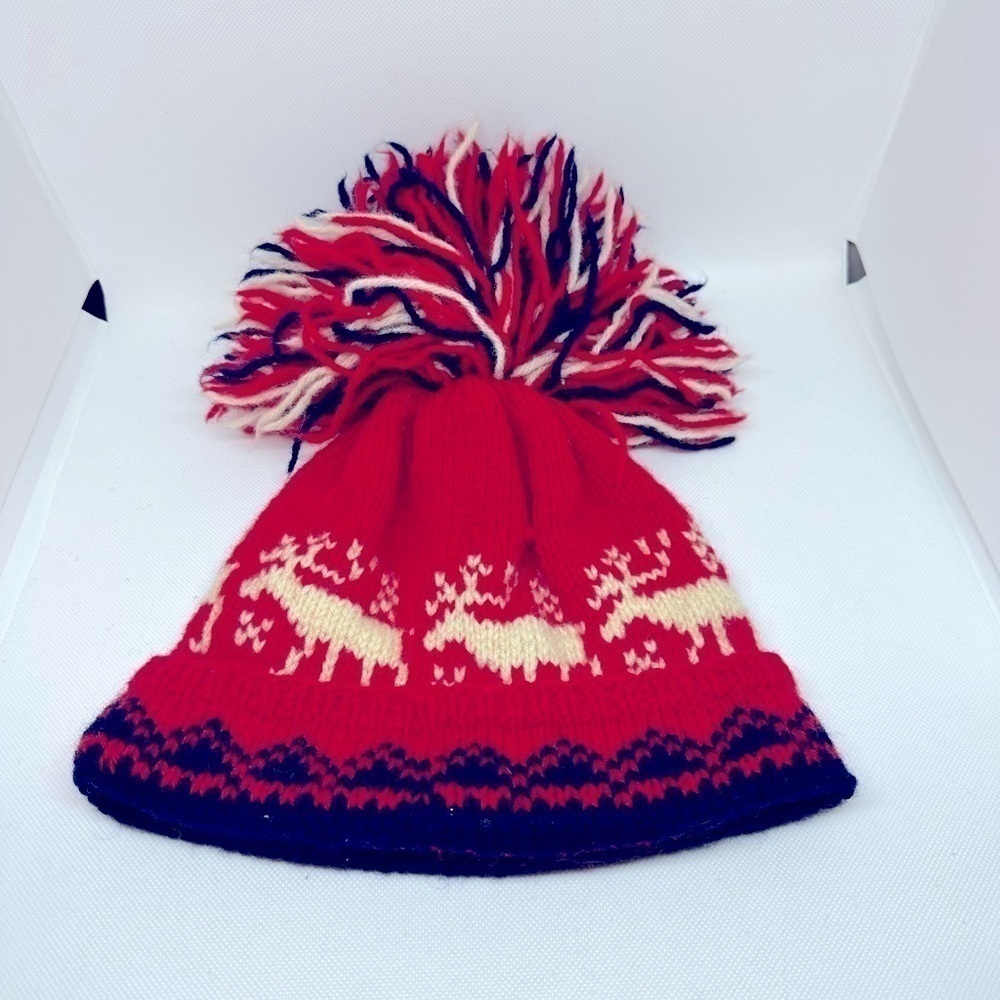 Vintage Handmade Knit Winter Hat Beanie Cap w/Large PomPom-Red, White, Navy Blue